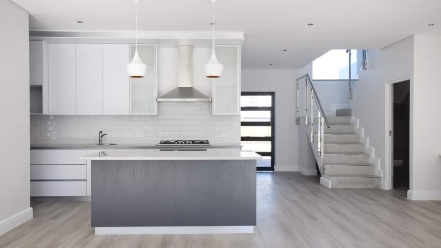 4 Bedroom Property for Sale in Sandown Western Cape